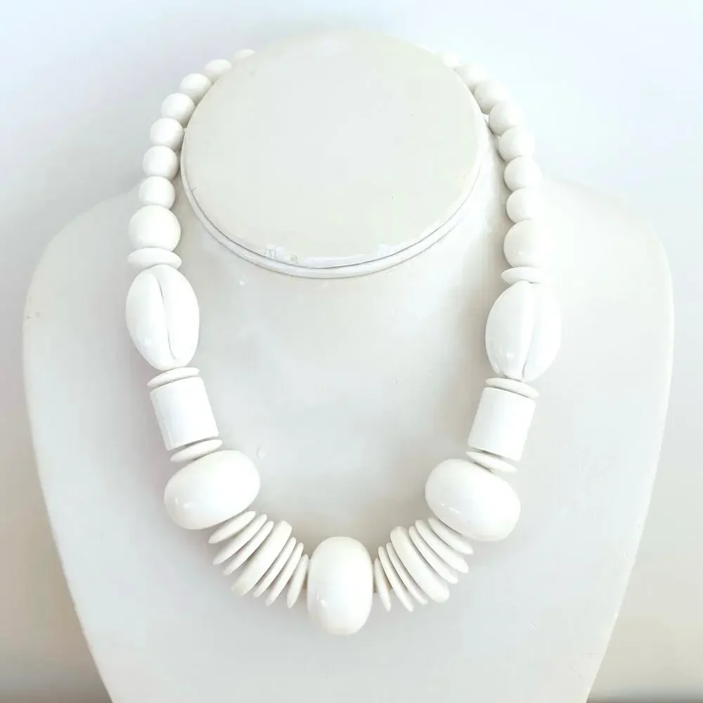 Vtg Chunky Statement Necklace Geometric Retro White Mod 60s MCM Acrylic Resin